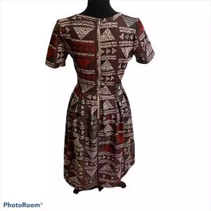 Excellent condition never worn Lula Roe dress..